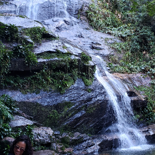 Caves and waterfall of the souls-trail