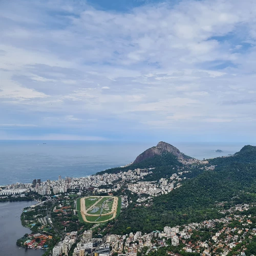 Trilha parque Lage Corcovado
